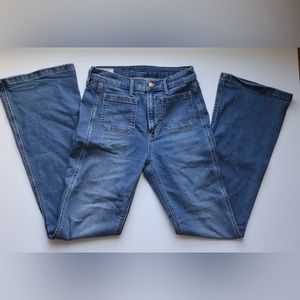 Gap High Rise '70s Flare Jeans with Washwell size 27/4R